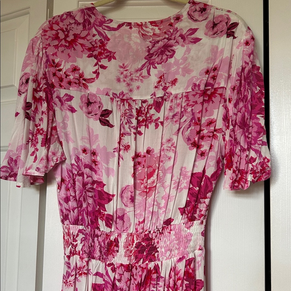 Chic Pink Floral Maxi Dress - Picture 12 of 14
